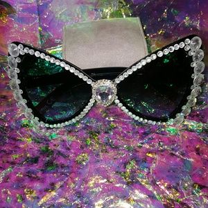 Blinged bow sunglasses