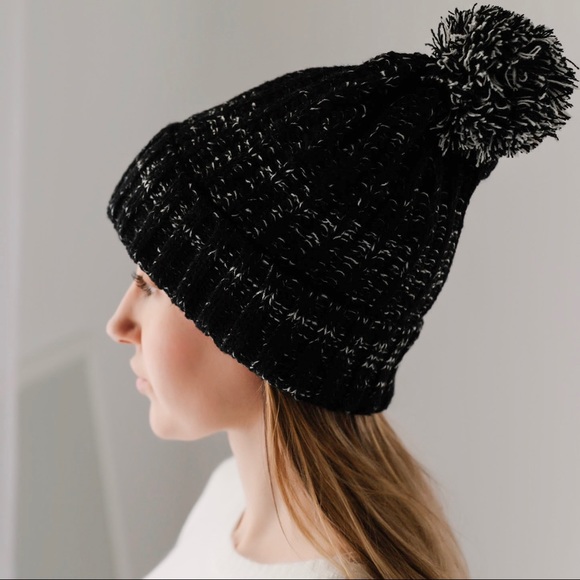 High Line Plush Lined Hat - Picture 2 of 6