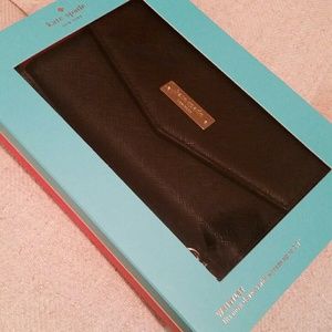 Kate Spade phone wristlet