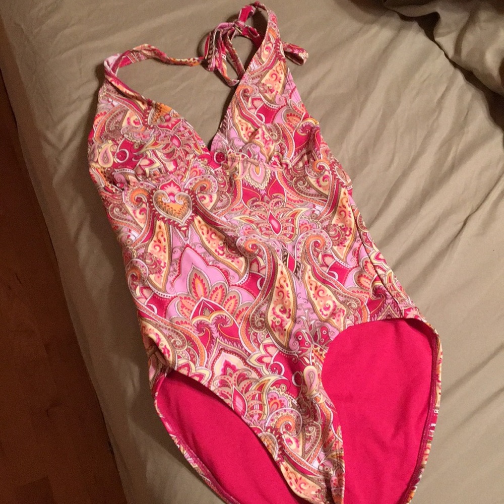 One piece swimsuit.