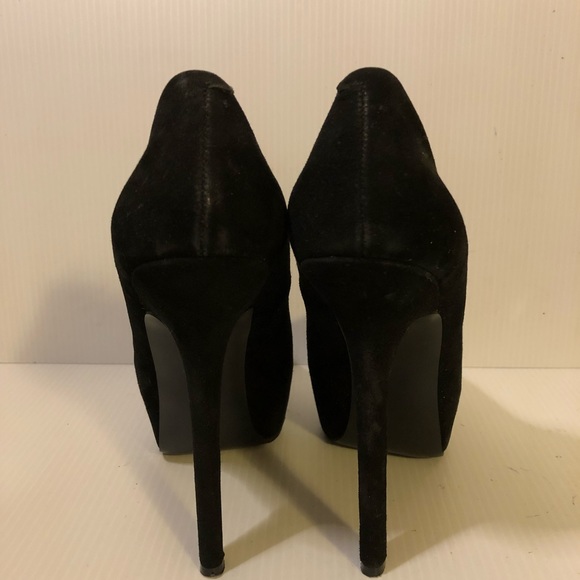 SOLD - Picture 4 of 8