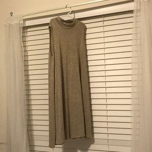 ACEMI DRESS NEVER WORN!
