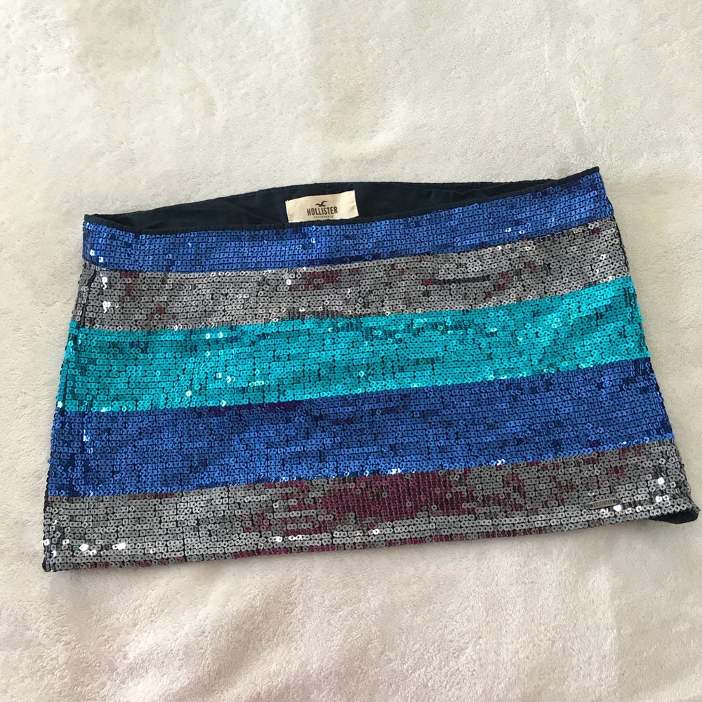 Hollister sequin mini