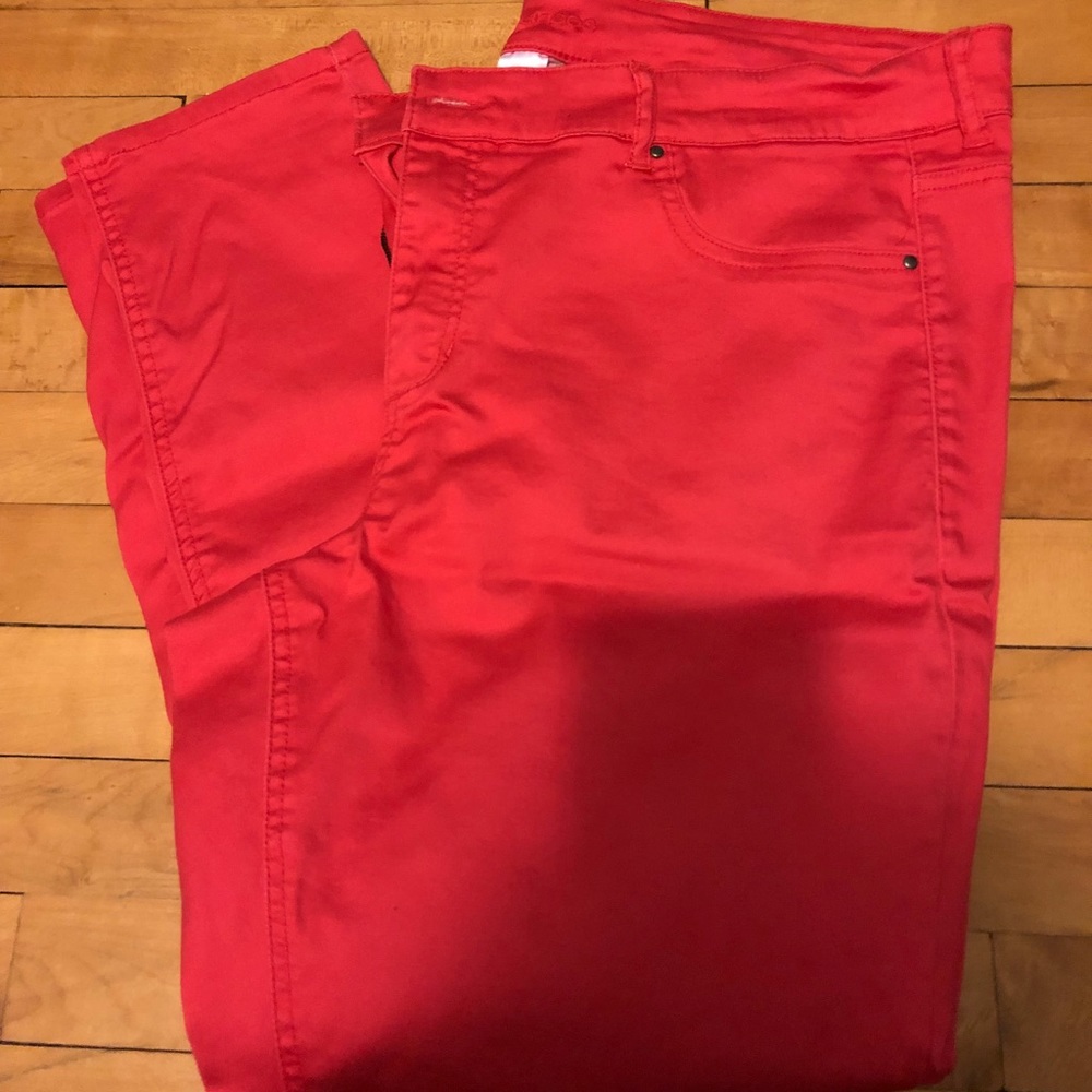 Women's jeggings size 22