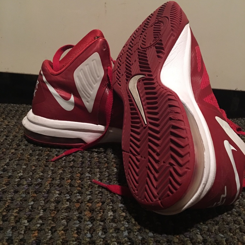 Nike woman basketball shoes - Picture 2 of 2