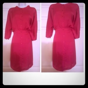 Beautiful red shirt dress wit 3/4 length sleeves