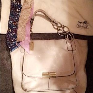 Ivory coach purse with bag and 2 scarves