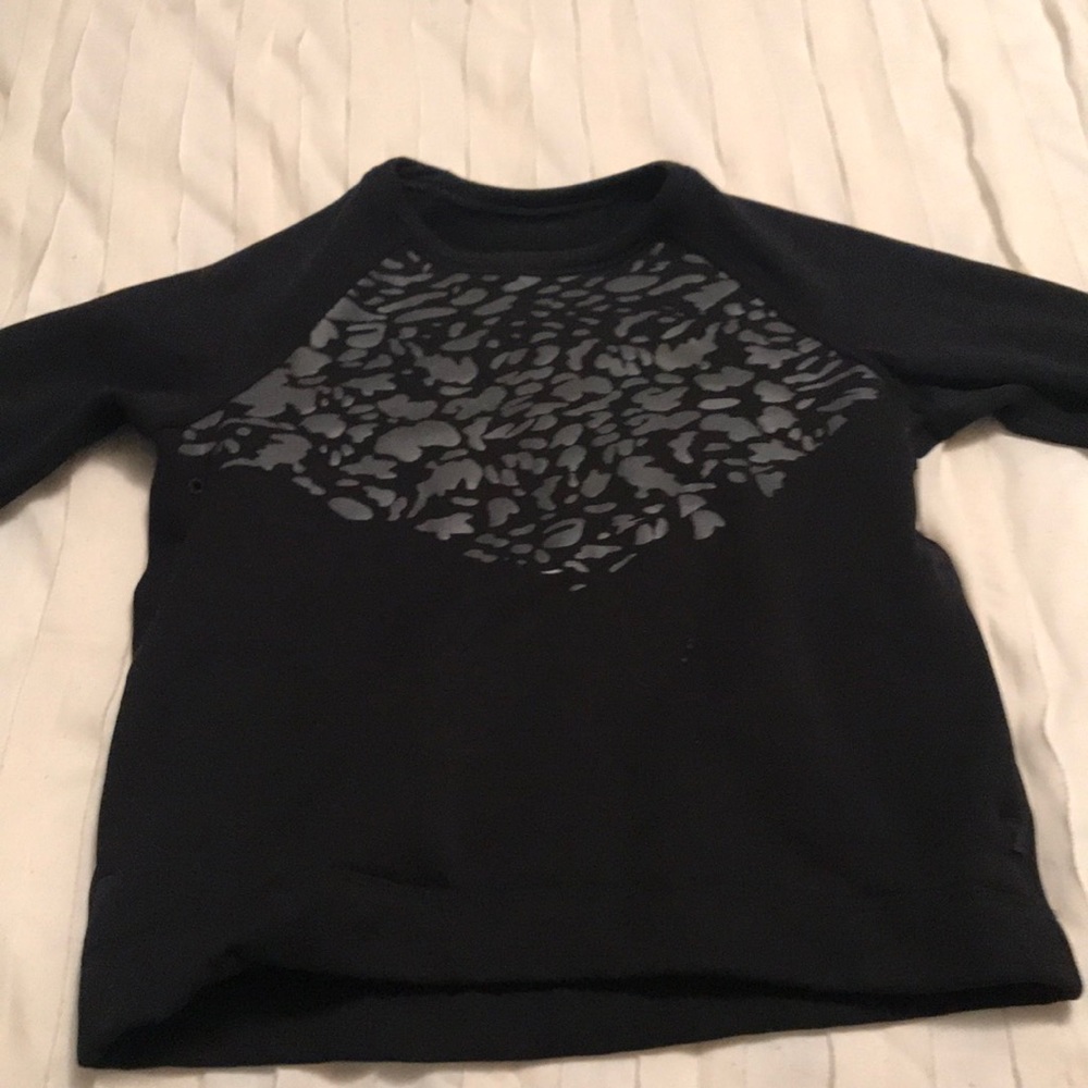 Lululemon pullover