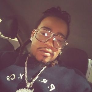 Meet your Posher, Roy