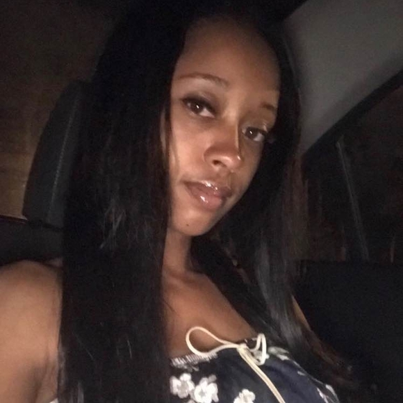 Meet your Posher, Shawnea - Picture 1 of 1