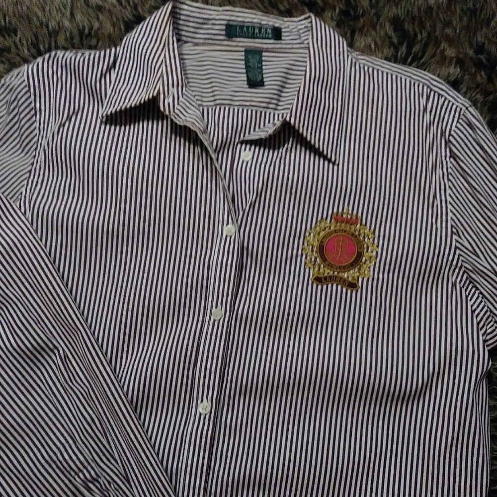 🎊Beautiful Ralph Lauren Womans Collar Shirt🎊