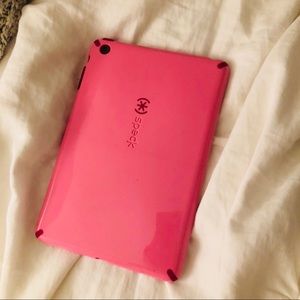 Speck iPad mini case