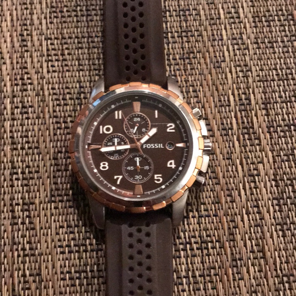 Two toned Fossil watch with brown silicone band