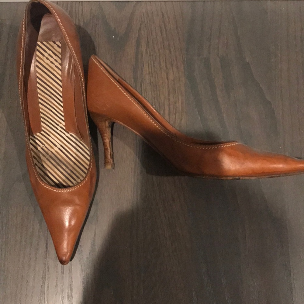 Tan Sergio Rossi heels