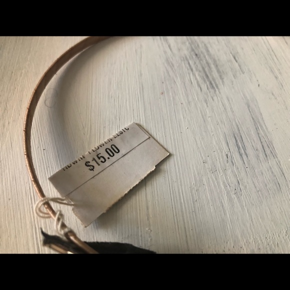 Beautiful Beaded headband - Picture 4 of 8