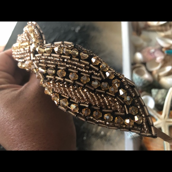Beautiful Beaded headband - Picture 7 of 8