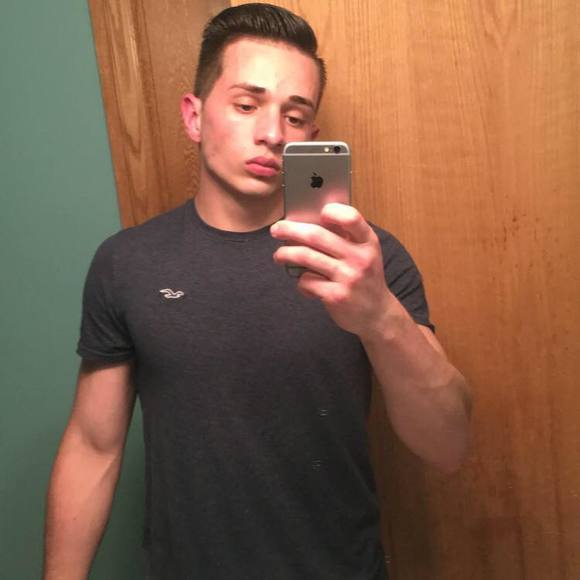 Meet your Posher, Adrian - Picture 1 of 1