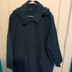 Women's rain coat size 26