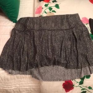 Lululemon gray skirt