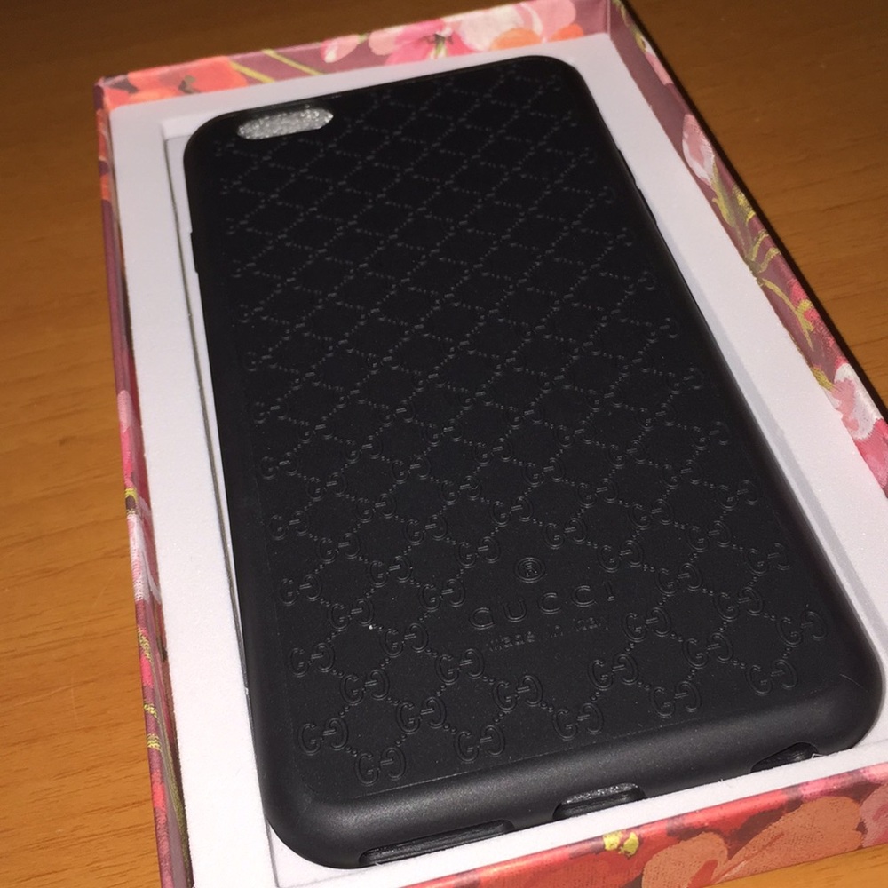 GUCCI IPHONE6/6S+ BLACK RUBBER CASE