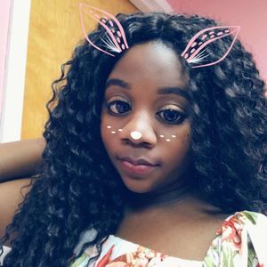 Meet your Posher, Briana