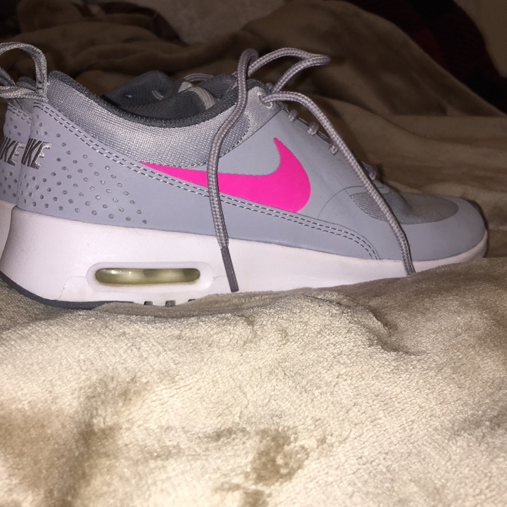 Nike shoes