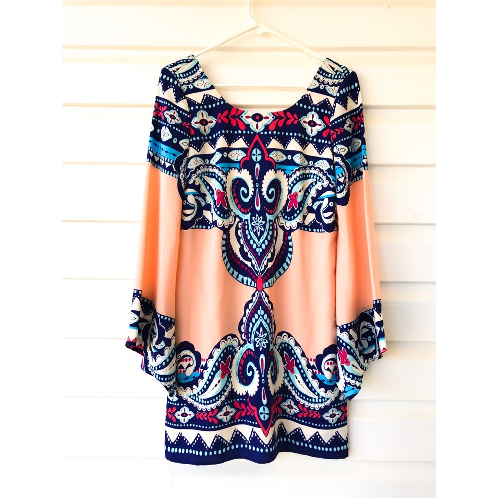 *NWT* PINK OWL Bell Sleeve Printed Shift Dress