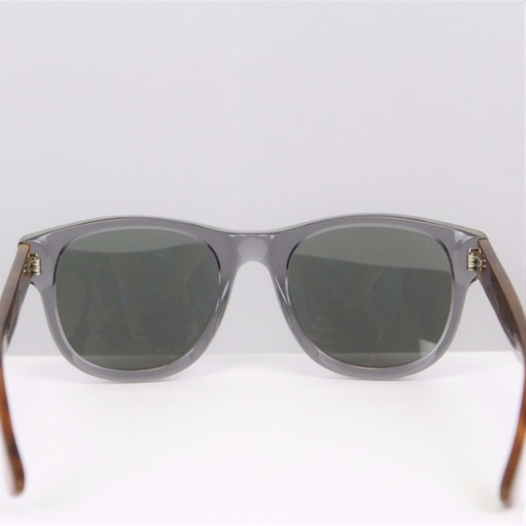 NWT Authentic Gucci Sunglasses 52MM Wayfarer - Picture 3 of 6