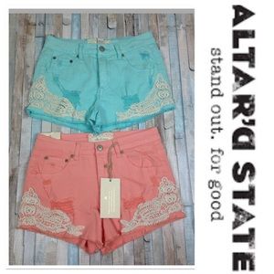 ALTAR'D STATE DENIM CROCHET DISTRESSED SHORTS