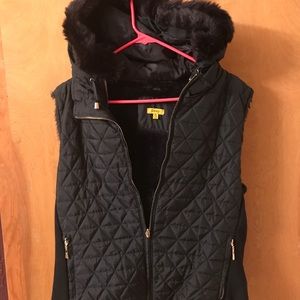 Daisy vest