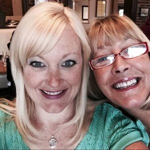 Meet your Posher, Suzanne