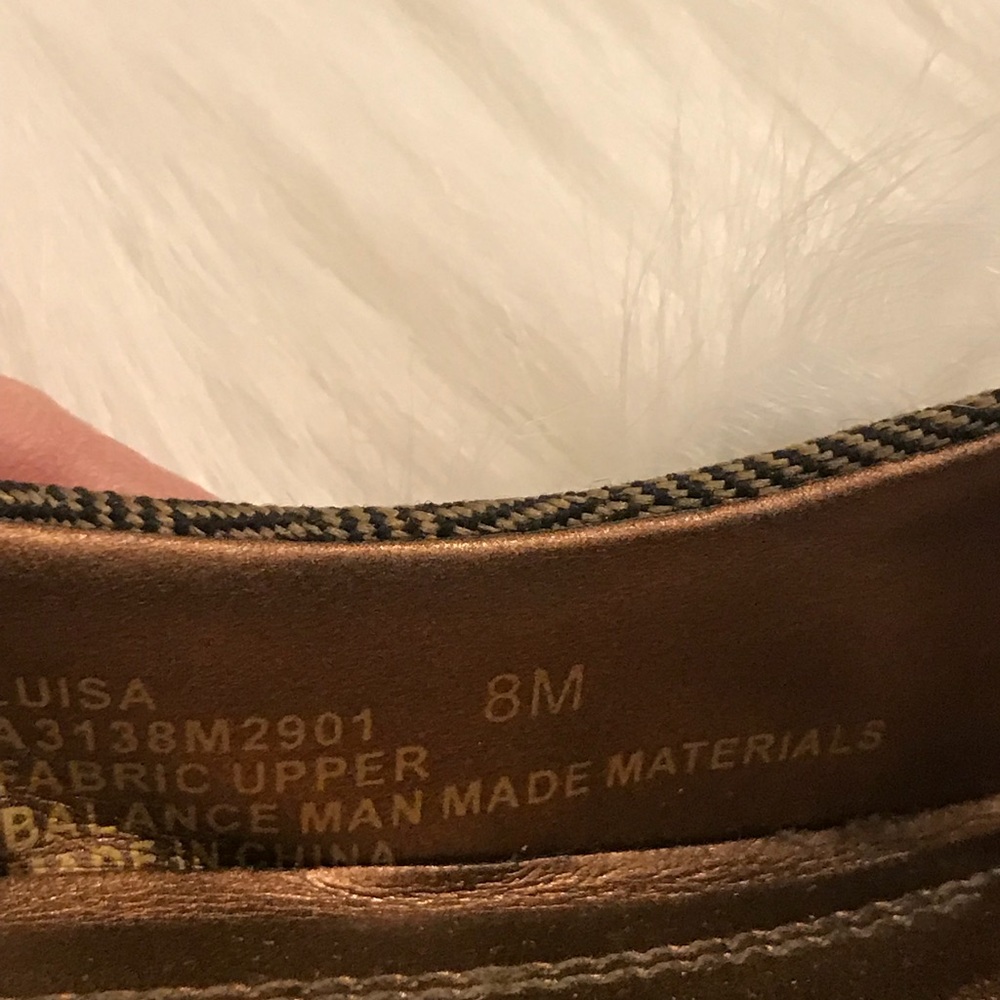 Brownish-green Comfortable Shoe Size 8 - Picture 6 of 8