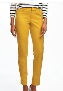 Old Navy mustard Pixie Pants size 12