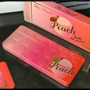 NEW! Too Faced Sweet Peach Eyeshadow Palette