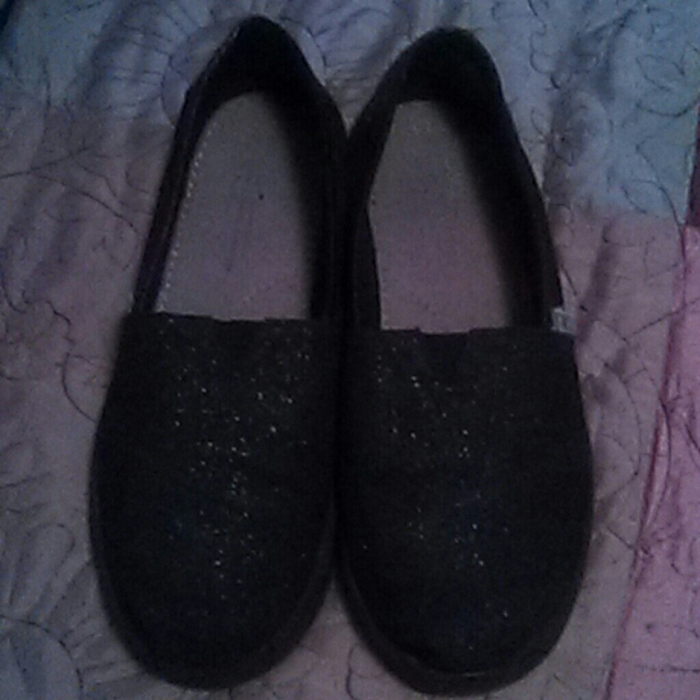 Black Tom's in great condition.