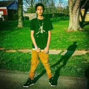 Meet your Posher, Dana