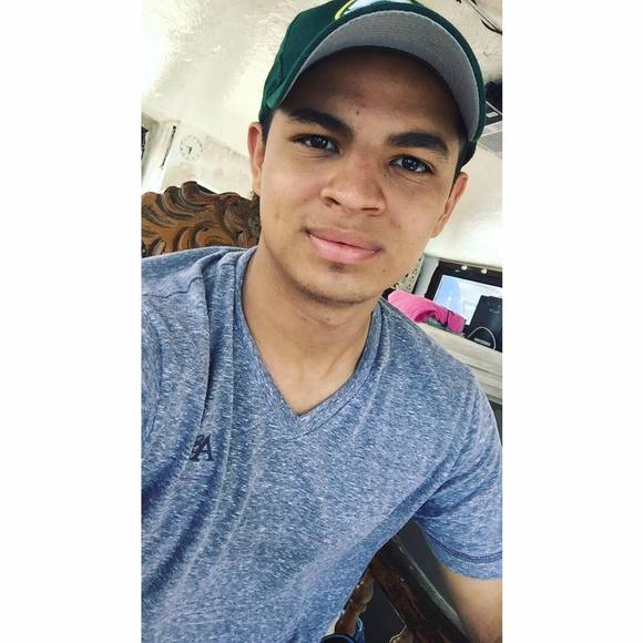 Meet your Posher, Jose - Picture 1 of 1