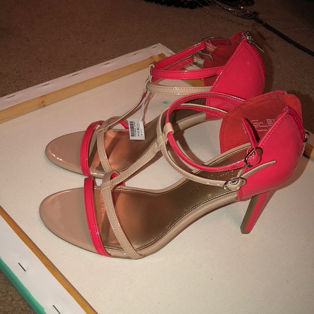 SOLD - NWT!  Nude and Coral Heels!