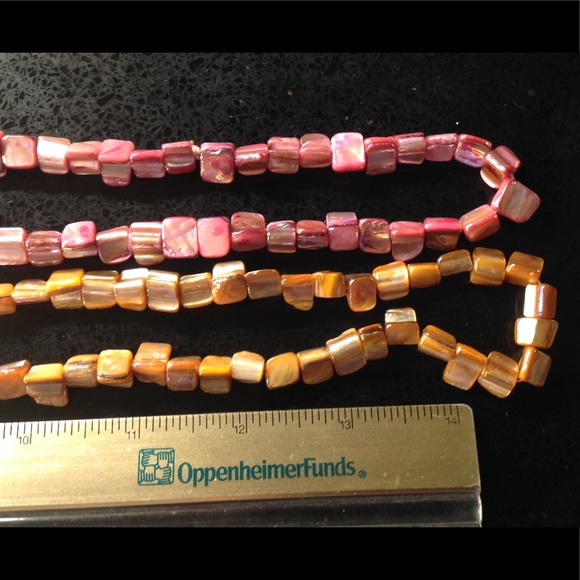 🌸 7 Piece Necklace & Bracelet Set 🌸 - Picture 8 of 14