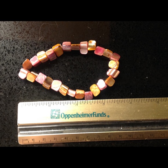 🌸 7 Piece Necklace & Bracelet Set 🌸 - Picture 9 of 14