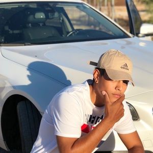 Meet your Posher, Angel