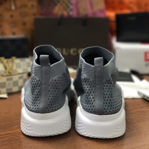 Womens Speed Runner Sneakers In Boost Grey - Picture 4 of 5