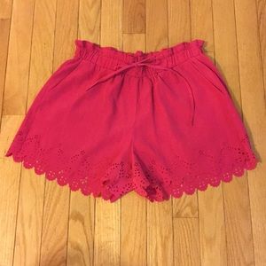Eyelet Hot pink shorts with scalloped edges