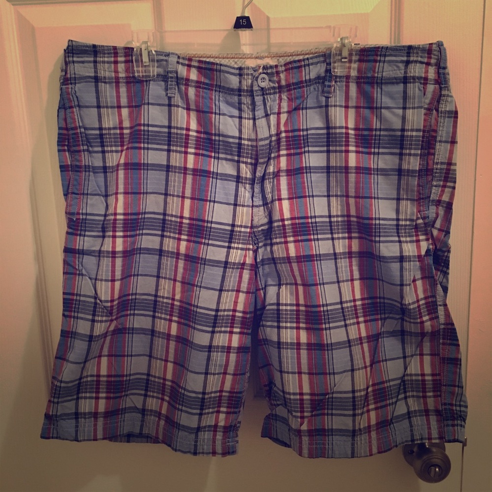 Men's Gap Blue Plaid Shorts EUC
