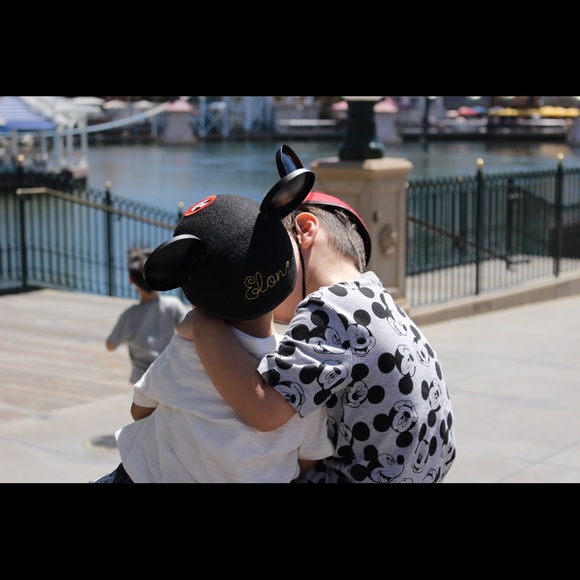 Meet your Posher, Mish - Picture 4 of 4