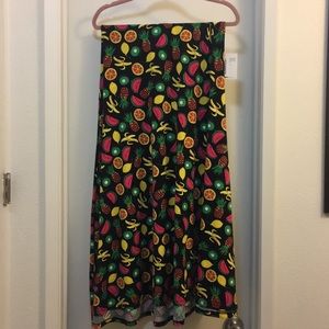 Lularoe Fruit Maxi Size Small