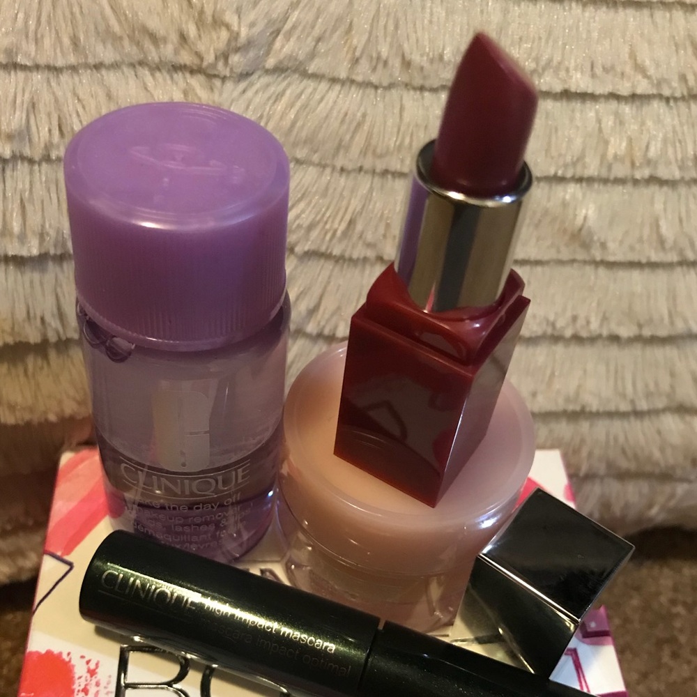 Clinique Makeup Set