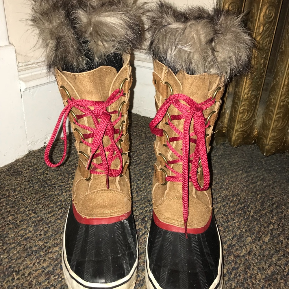 Winter boots