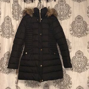 INC super cute and comfy parka w/ detachable hood!