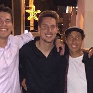 Meet your Posher, Zach